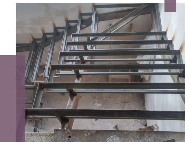 Демонтаж лестниц в Лянторе от 4300 руб. 