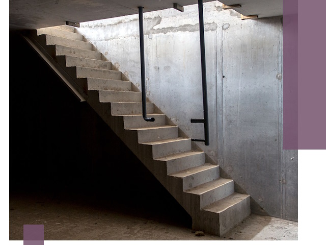 Изготовление и монтаж лестниц в подвале в Лянторе