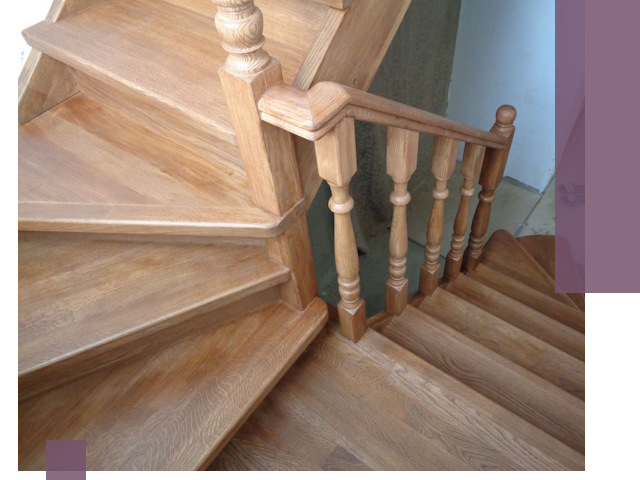 Дубовые лестницы под ключ в Лянторе: изготовление и монтаж