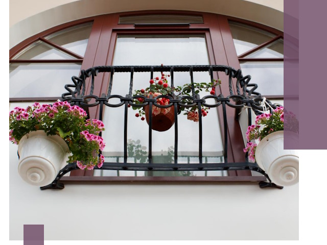 Изготовление и монтаж французских балконов в Лянторе