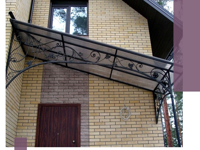 Односкатные козырьки из металла под ключ в Лянторе