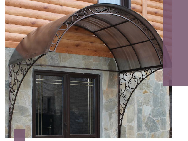 Арочные козырьки под ключ в Лянторе: изготовление и монтаж
